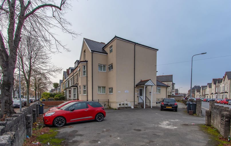 Richmond Road, Plasnewydd, Cardiff - Image 1